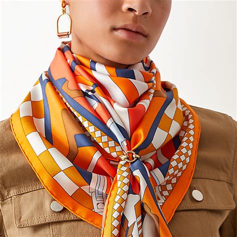 hermes ways to tie scarves|vintage Hermes scarf guide.